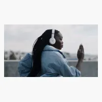 Beats Solo 4
